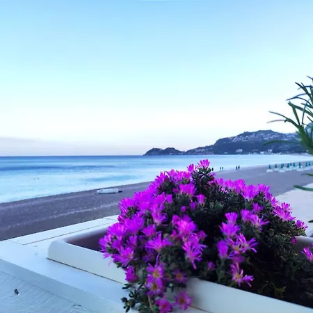 Elios Bellavista - Taormina Apartment Letojanni